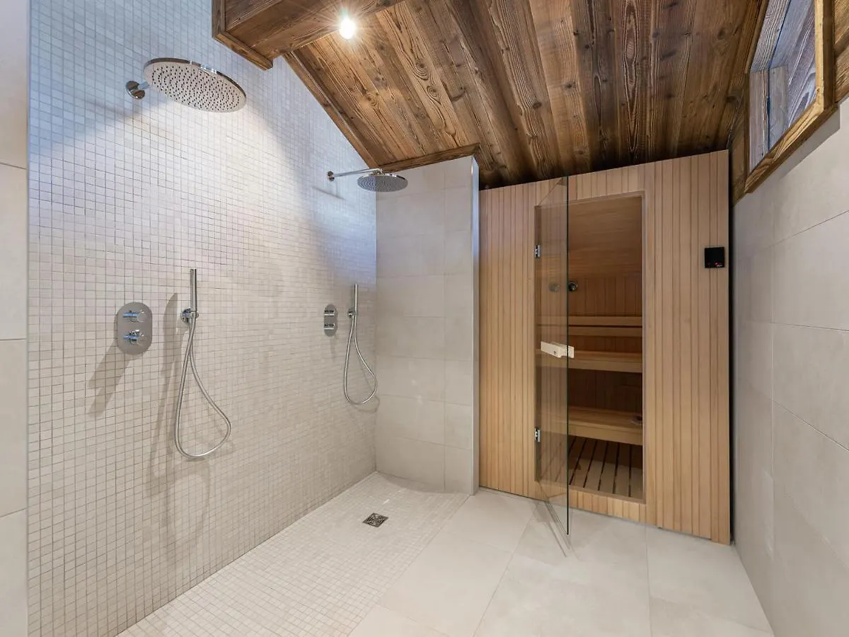 Appartement Neuf Proche Pistes, 4 Chambres Avec Sauna Et Cheminee - Fr-1-562-63 Courchevel Francia